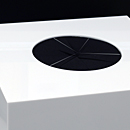 アクリル抽選ボックス(白)ゴム目隠し付き  板厚(3ミリ)幅(250ミリ)奥行き(250ミリ)高さ(250ミリ)投入口(外径150ミリ)