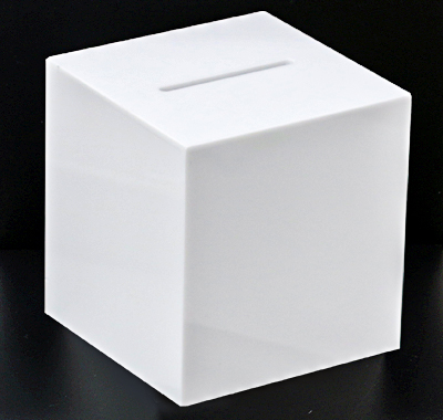 募金箱(白) 板厚(3ミリ)幅(200ミリ)奥行き(200ミリ)高さ(200ミリ)投入口(120ミリ×5ミリ)
