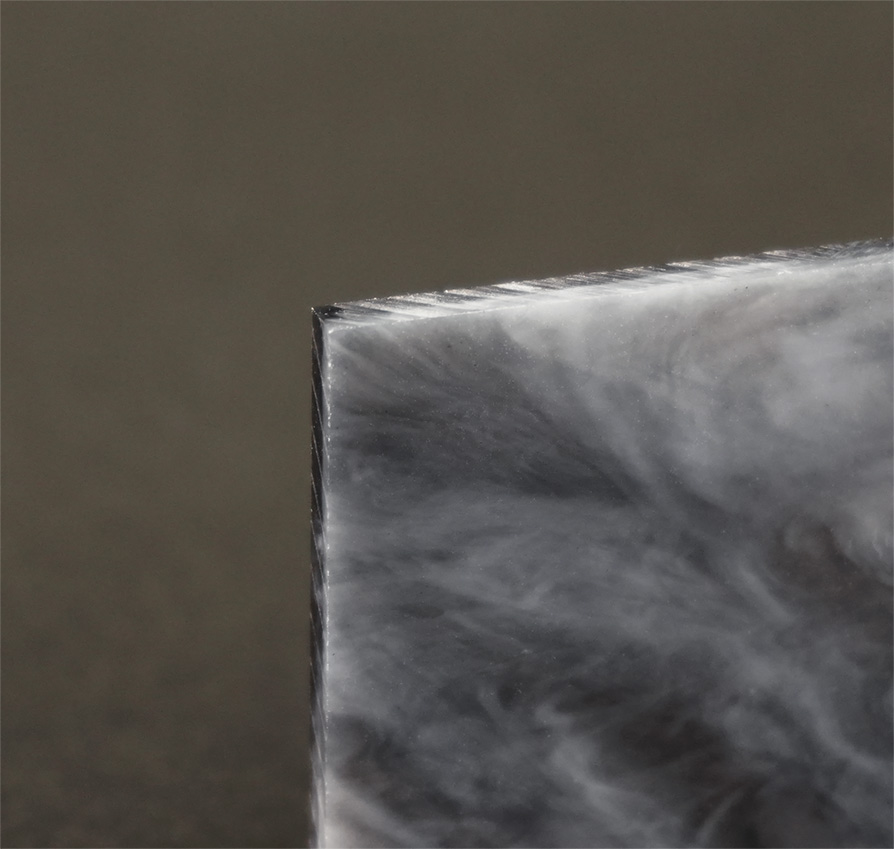 アクリル板キャスト