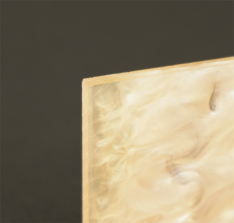 アクリル板キャスト