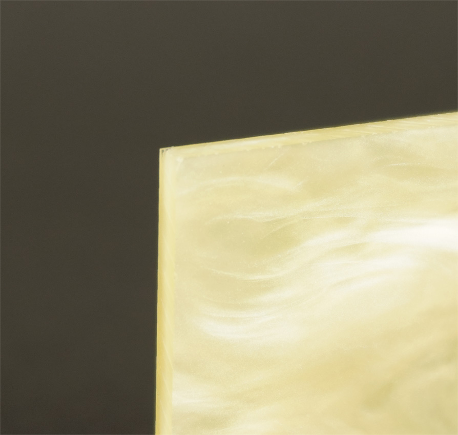 アクリル板キャスト