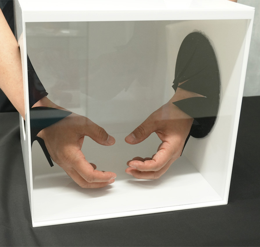 箱の中身はなんでしょう？BOX 白-板厚3ｍｍ