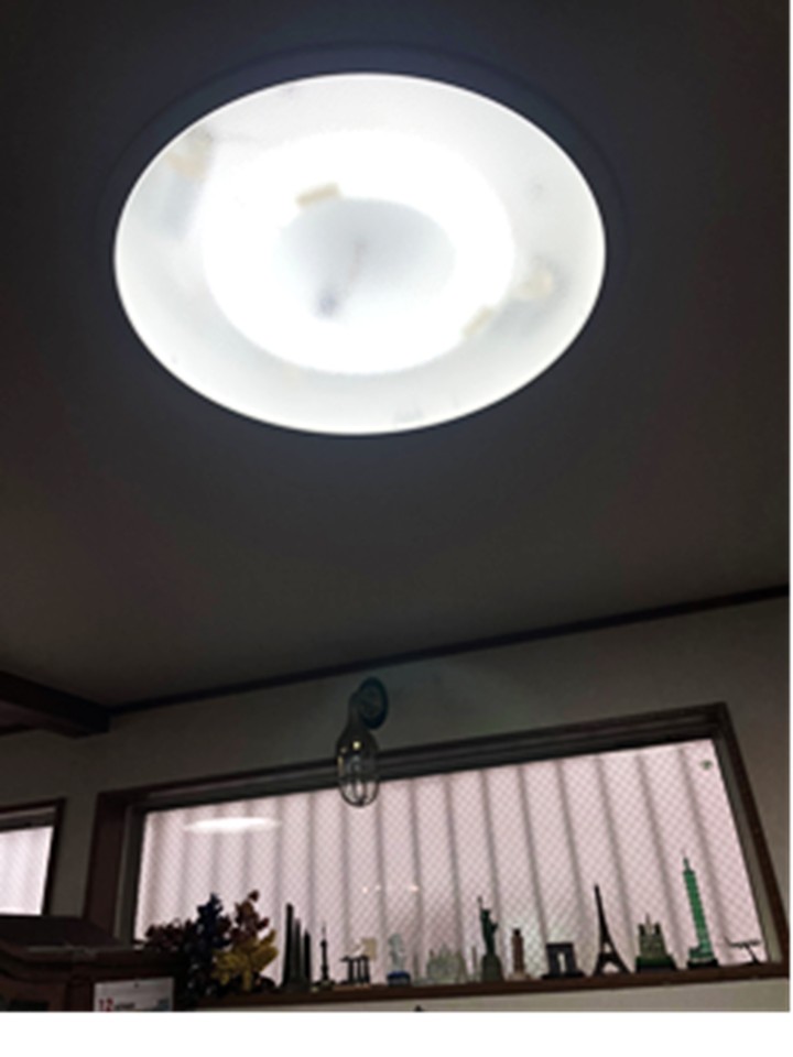 天井埋め込み照明のカバー