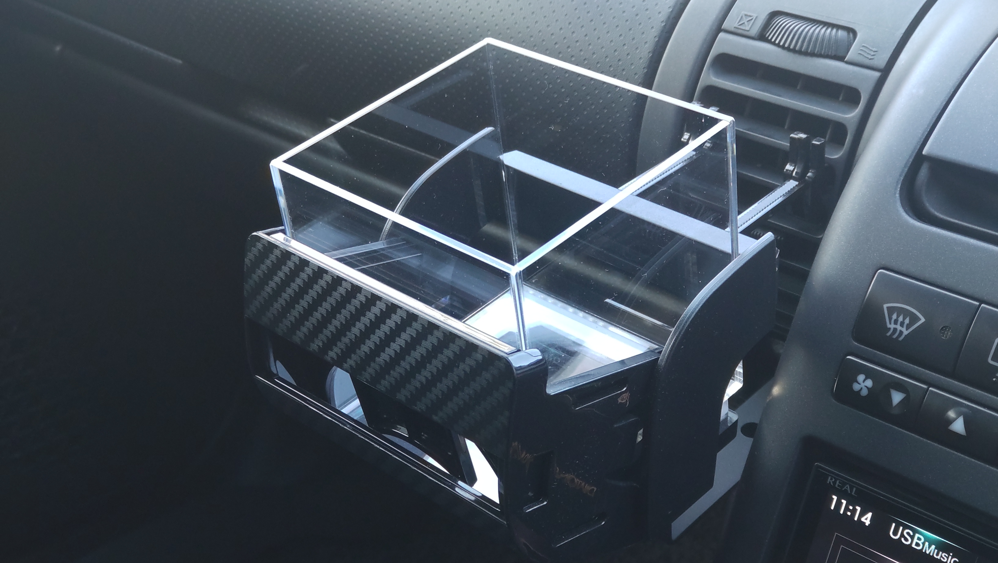 車内ドリンクホルダーの改良