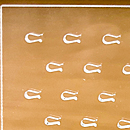 オリジナル アクリルパンチングボード 透明(魚型穴) 板厚(3ミリ)450×600 穴サイズ(縦3ミリ、横6ミリ)穴ピッチ(13ミリ/15ミリ)